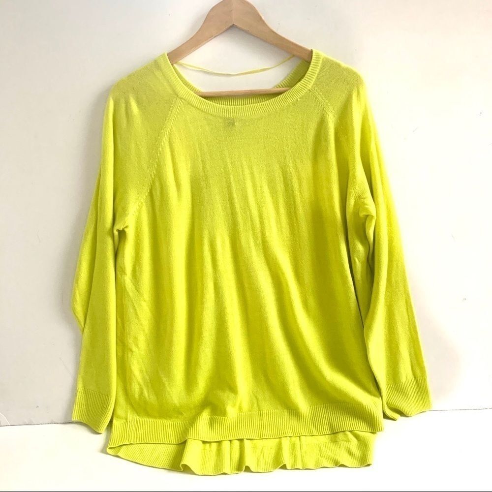 NWOT Apt 9 Green Sheen Sweater w/Accordian Back